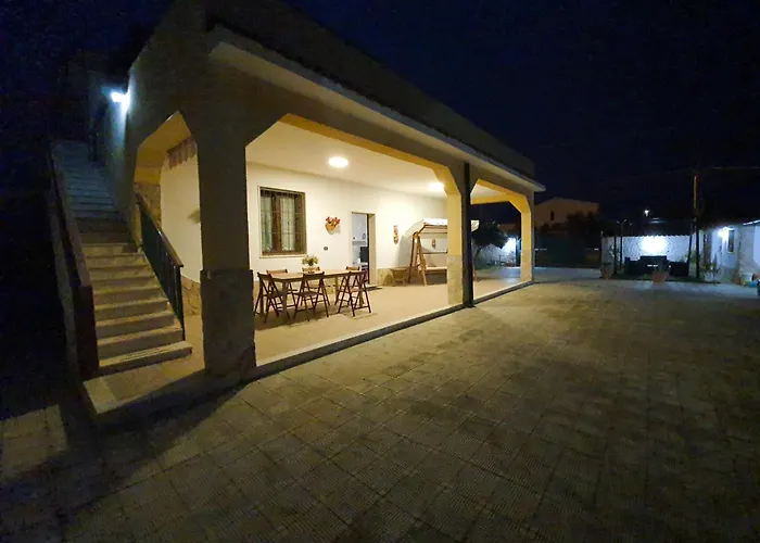 Villa La Sosta - 150m dal mare - Patio Privato e Areal Relax